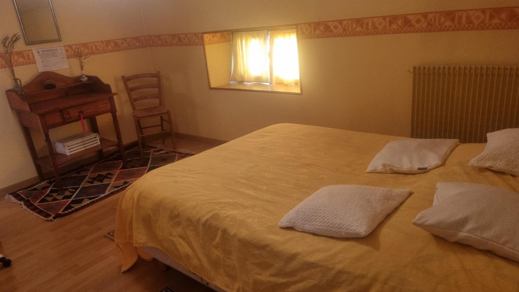 Chambres D'Hotes Entre Niort Et Marais Poitevin Bessines Luaran gambar