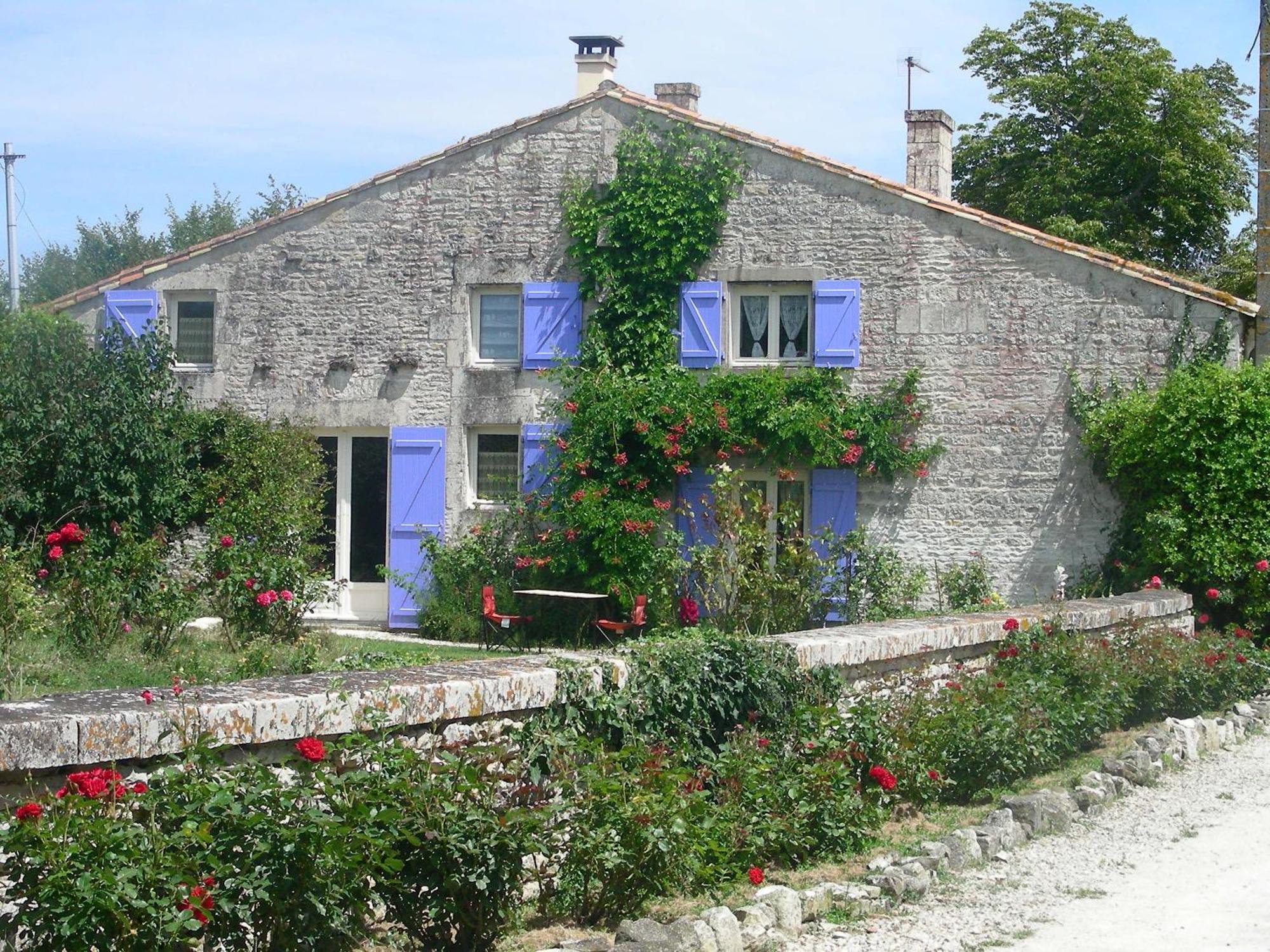 Chambres D'Hotes Entre Niort Et Marais Poitevin Bessines Luaran gambar